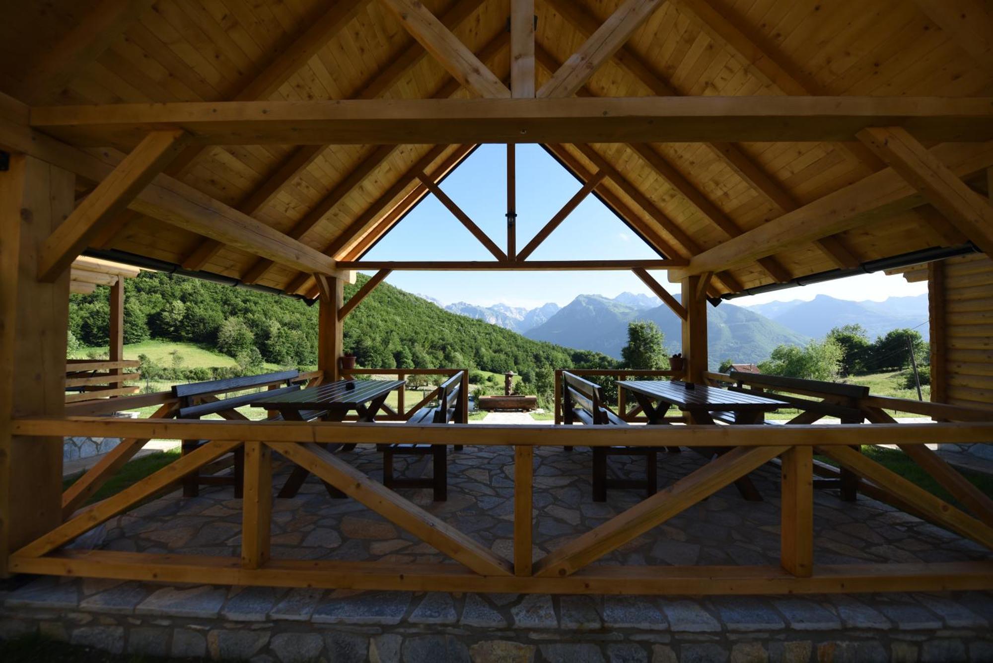 Soulrest Ekoresort - Mehov Konak Gusinje Dış mekan fotoğraf