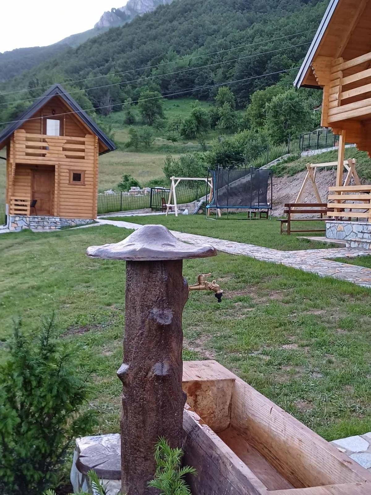 Soulrest Ekoresort - Mehov Konak Gusinje Dış mekan fotoğraf
