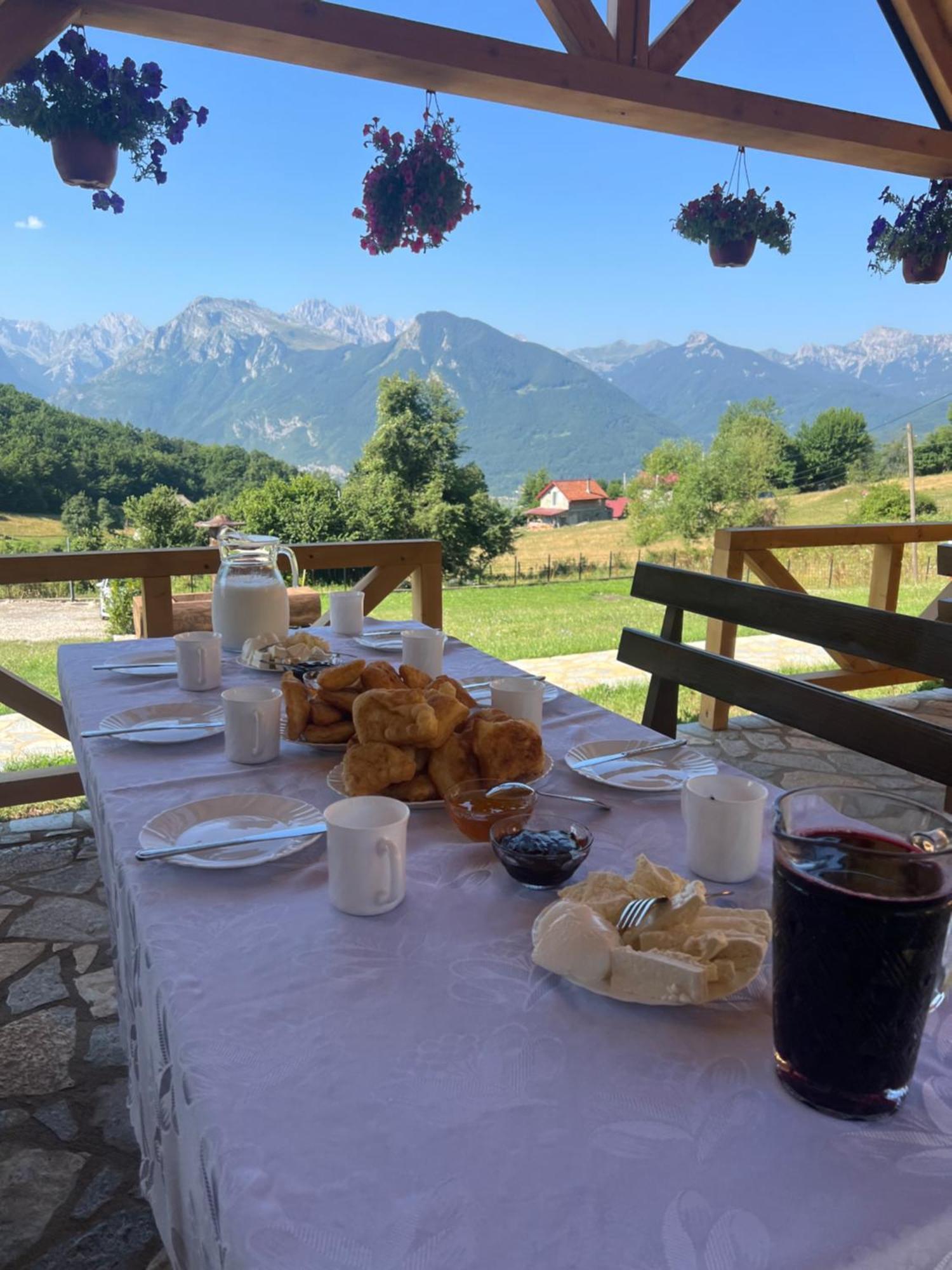 Soulrest Ekoresort - Mehov Konak Gusinje Dış mekan fotoğraf